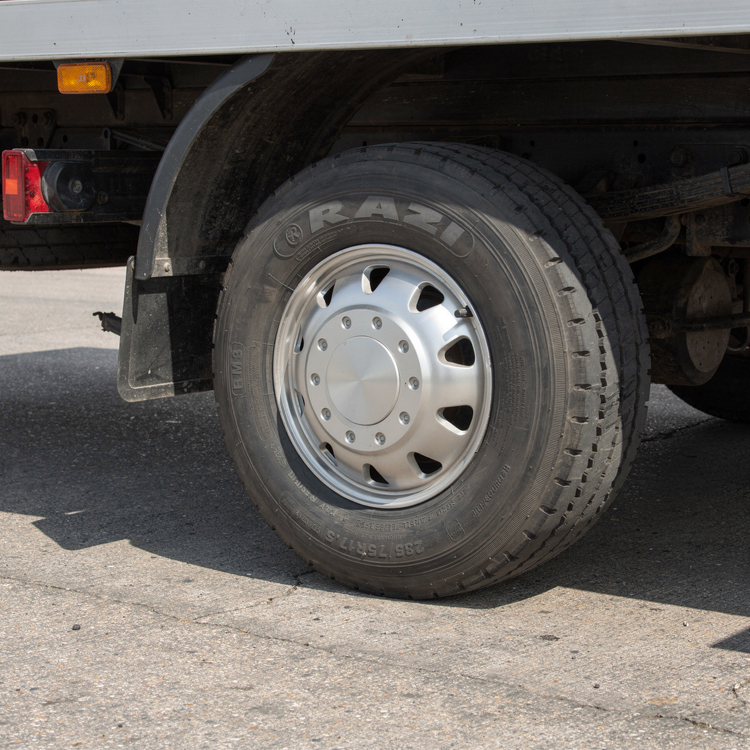 لاستیک 235/75R17.5 رازی تایر RM3 عقب (حلقه) 2026